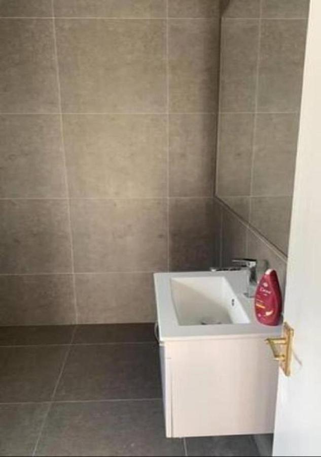 Balham, South London Spacious Guest House 1, 6 Rooms Available Экстерьер фото