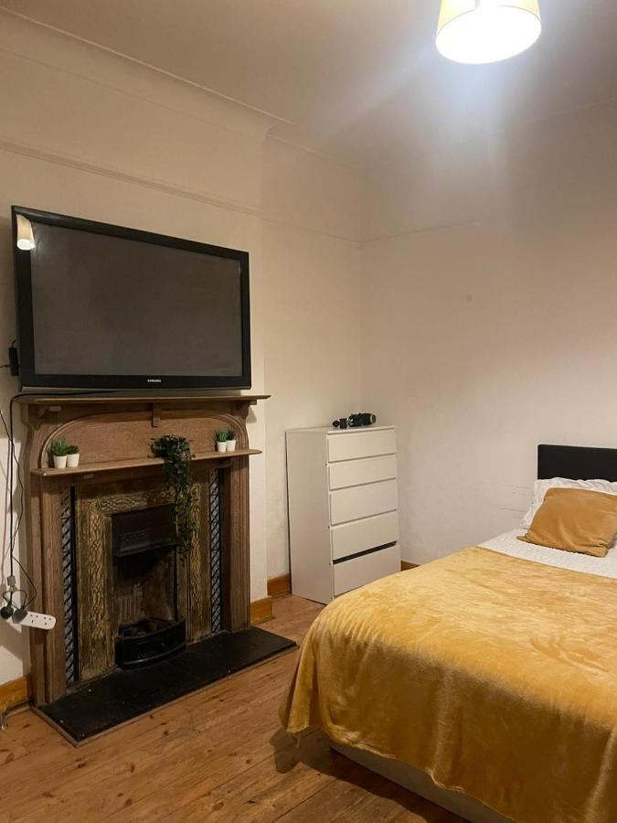 Balham, South London Spacious Guest House 1, 6 Rooms Available Экстерьер фото